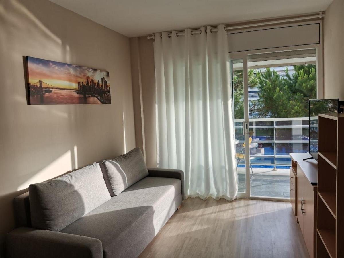 Apartment Near The Sea In Blanes Exterior foto